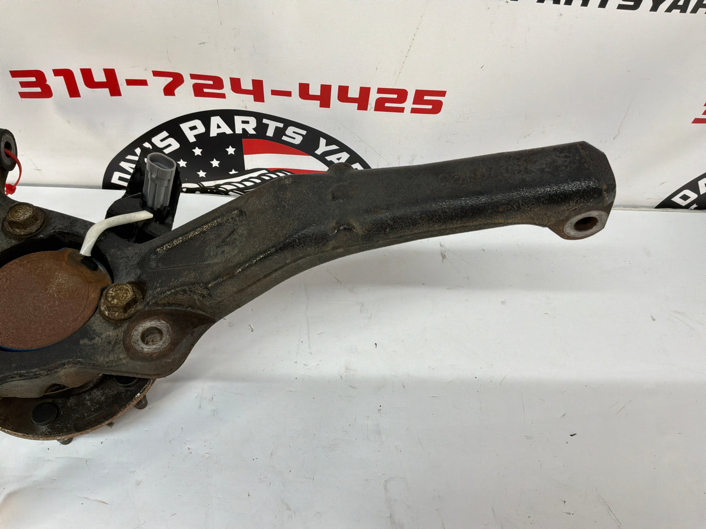 2006 Cadillac CTS-V RH Passenger Front Spindle Knuckle Hub Assembly OEM
