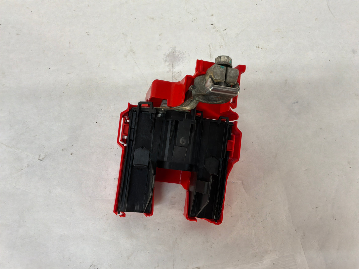 2015 Chevy SS Sedan Positive Battery Terminal Post Electric Fuse OEM