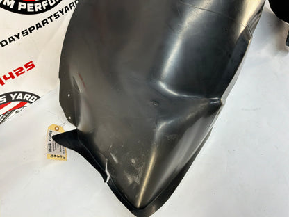2015 Chevy Camaro SS 1LE LH Driver Front Fender Wheel House Well Liner OEM