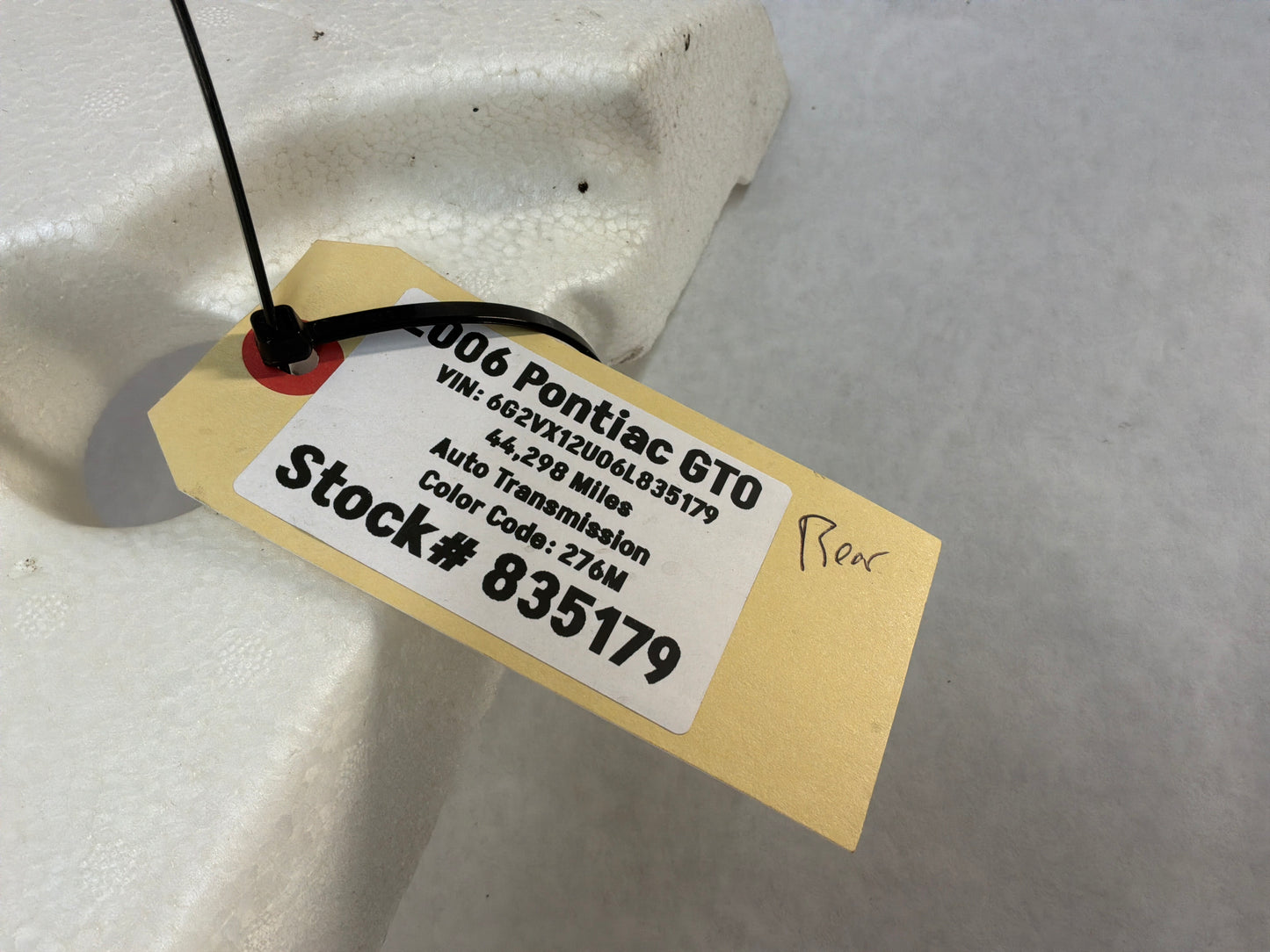 2006 Pontiac GTO Rear Bumper Impact Energy Absorber Foam OEM