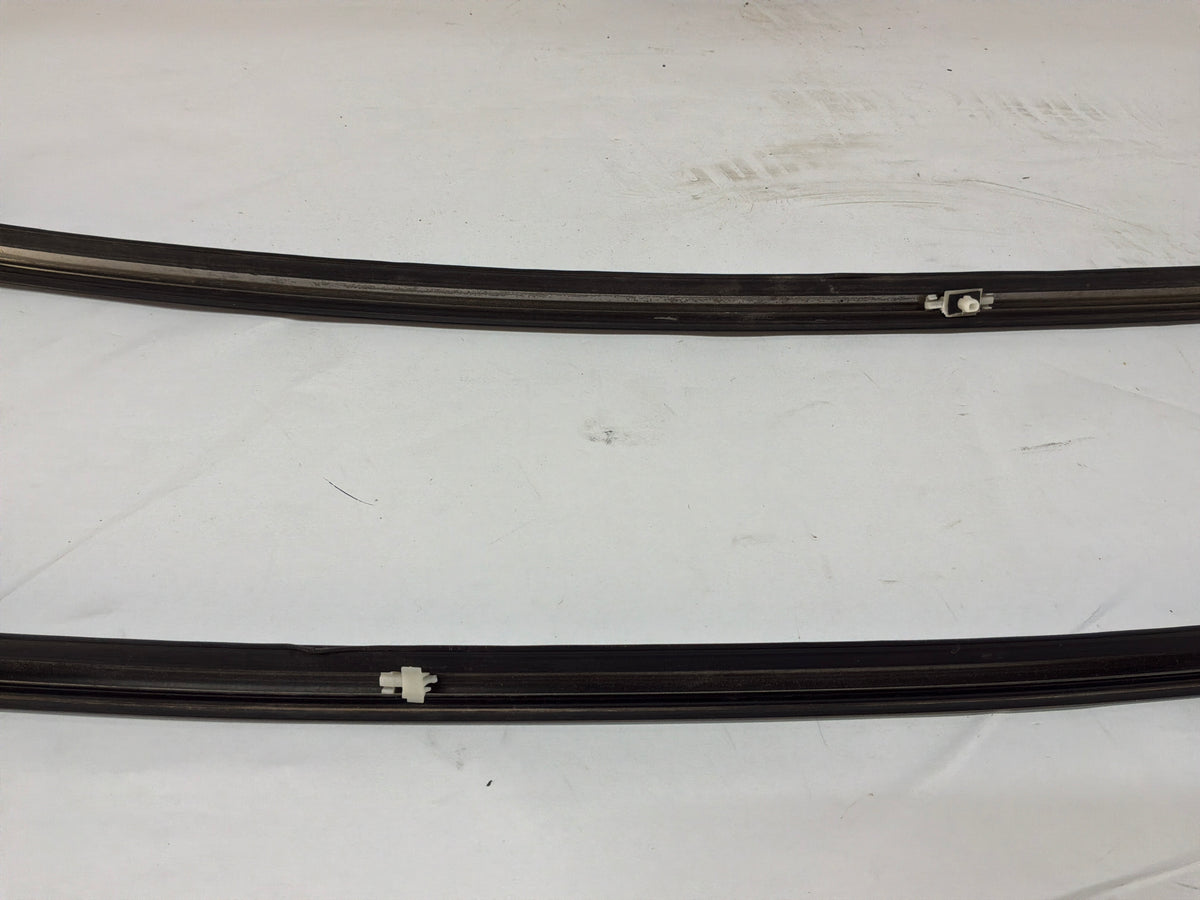 2017 Chevy SS Sedan RH & LH Driver Door Opening Roof Top Frame Reveal Trim Molding OEM