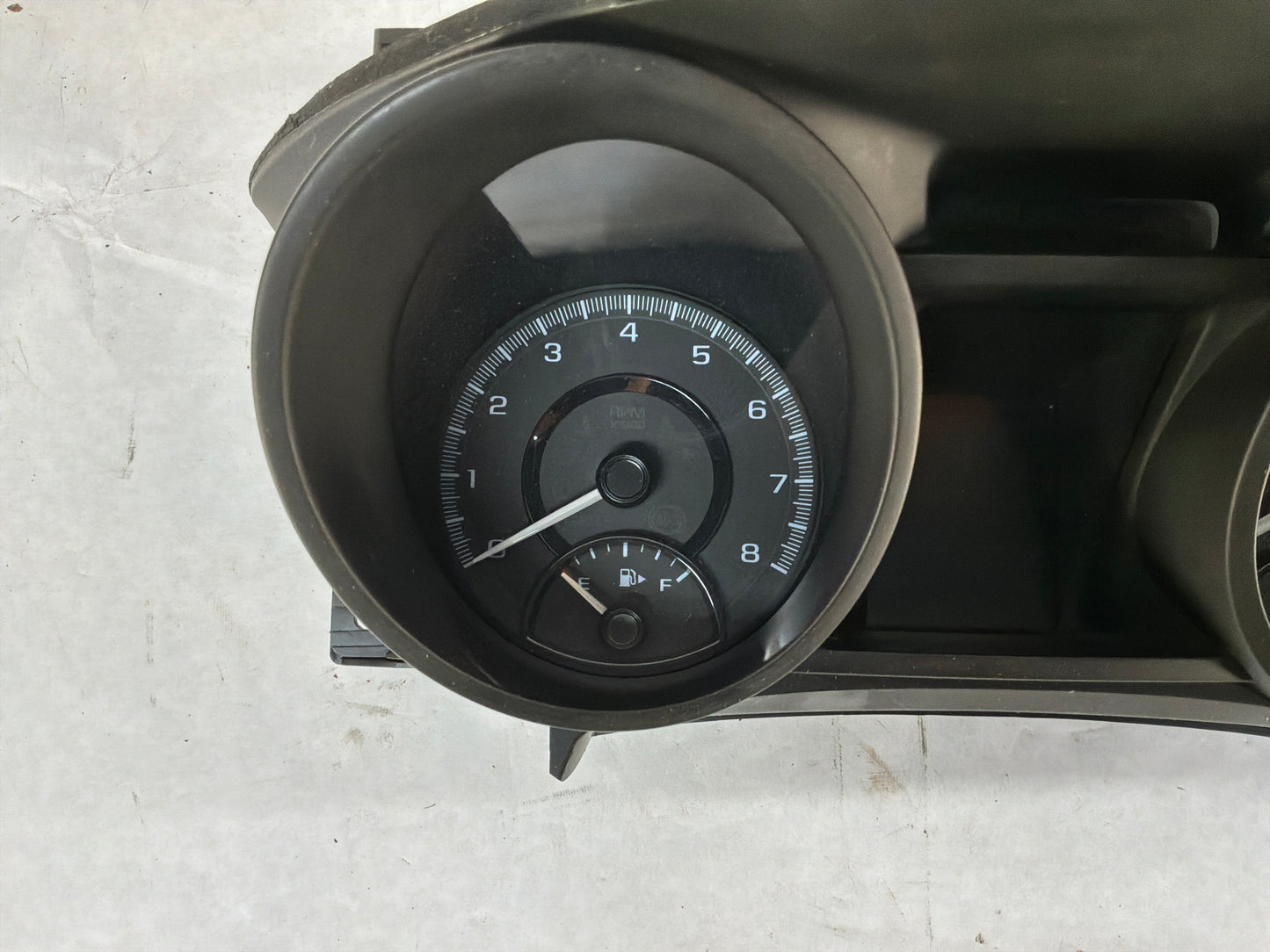 2014 Chevy Caprice PPV Gauge Cluster Speedometer Instrument Panel OEM