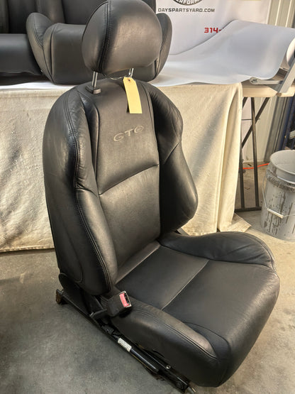 2006 Pontiac GTO Black Leather Front and Rear Seats Set OEM
