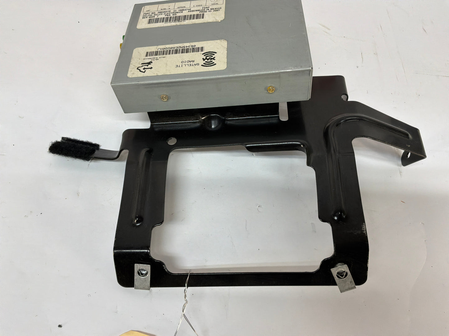 2007 Chevy C6 Corvette Convertible Satellite Radio Module Receiver w/ Bracket OEM