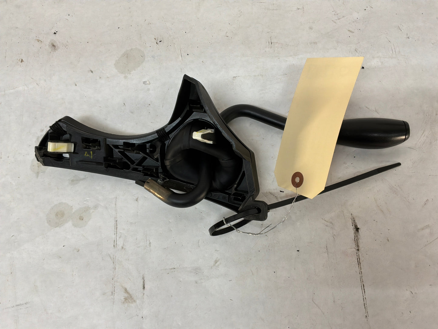 2014 Chevy Caprice PPV Dash Column Gear Selector Shifter Lever OEM
