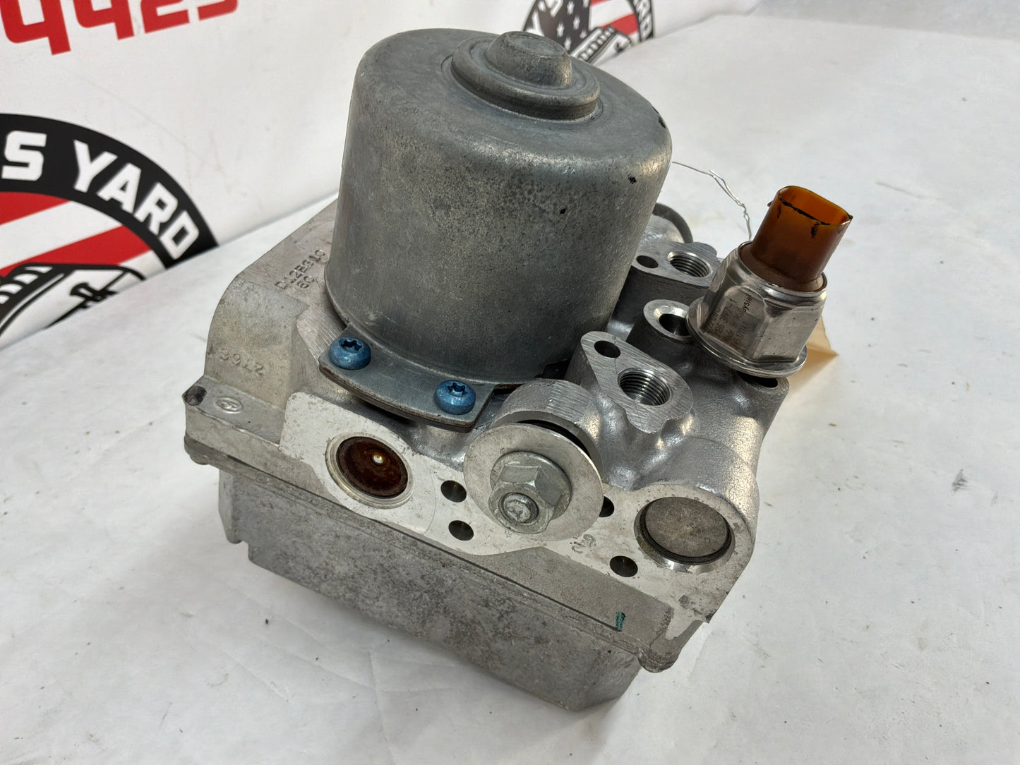 2007 C6 Corvette Convertible ABS Anti Lock Brake Pump Control Module OEM