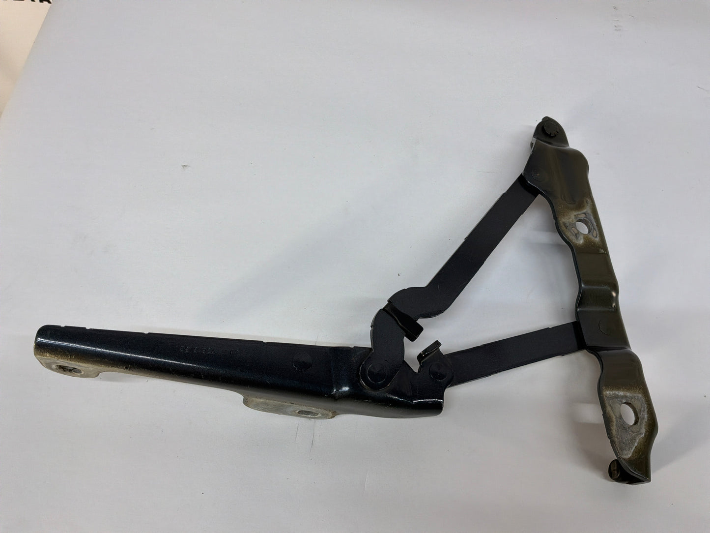 2011 Chevy Camaro SS RH & LH Trunk Hinges OEM