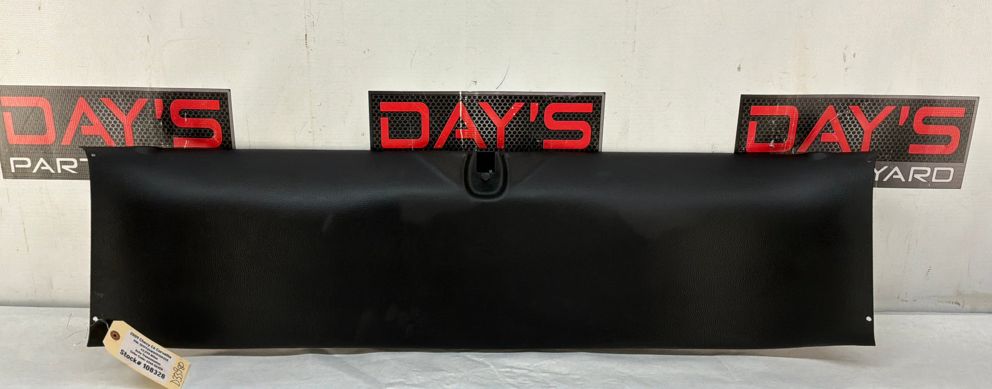 Trunk panel - Day's Parts Yard