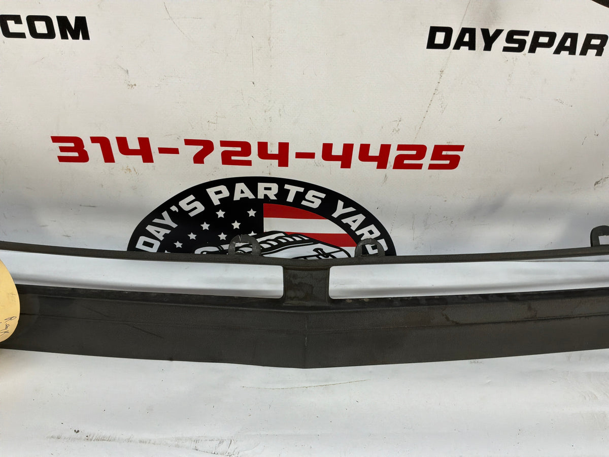 2009 Cadillac CTS-V Sedan Rear Bumper Fascia Cover Valance Diffuser Insert Cover Panel OEM
