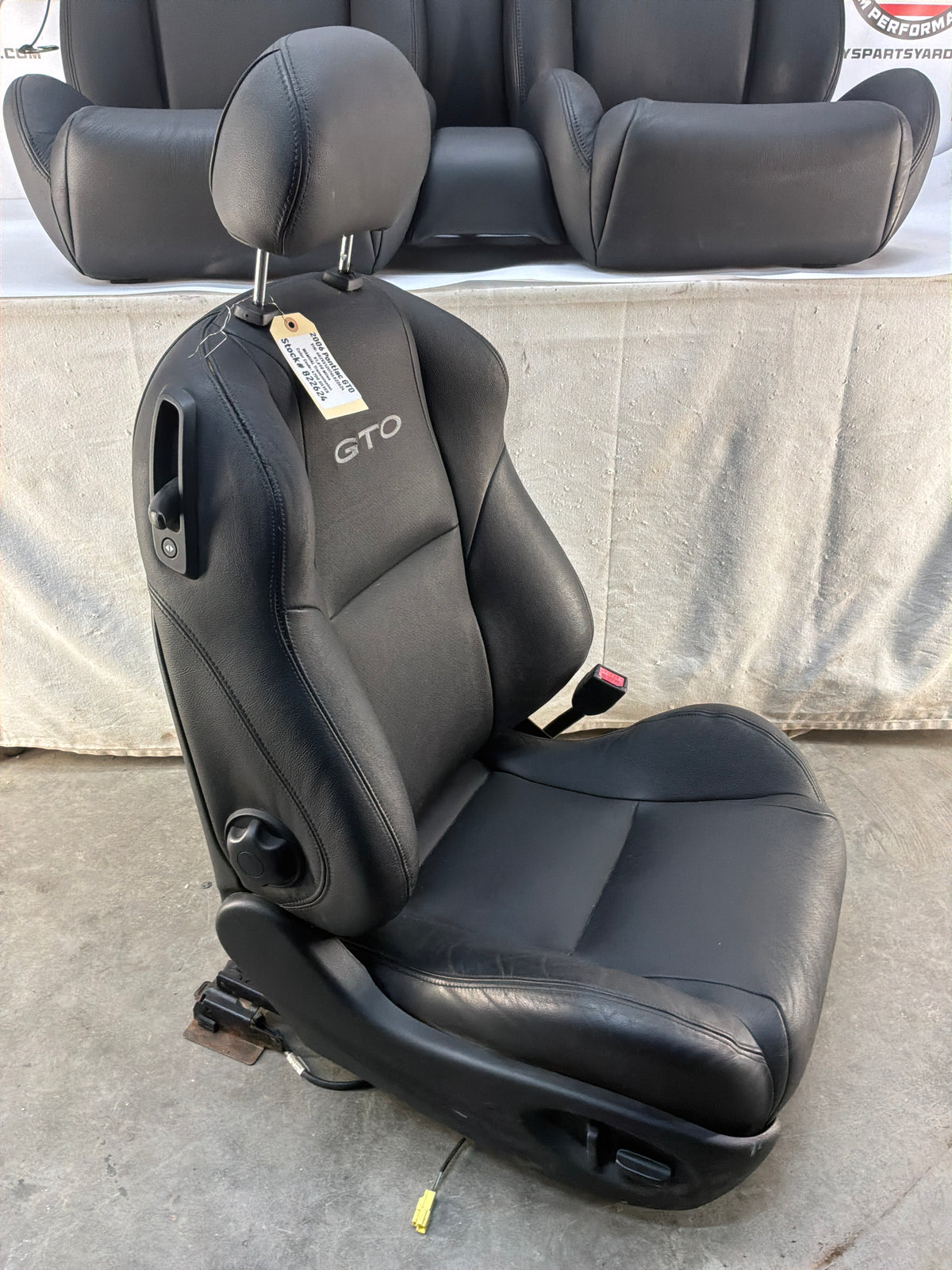 2006 Pontiac GTO Black Leather Front and Rear Seats Set OEM