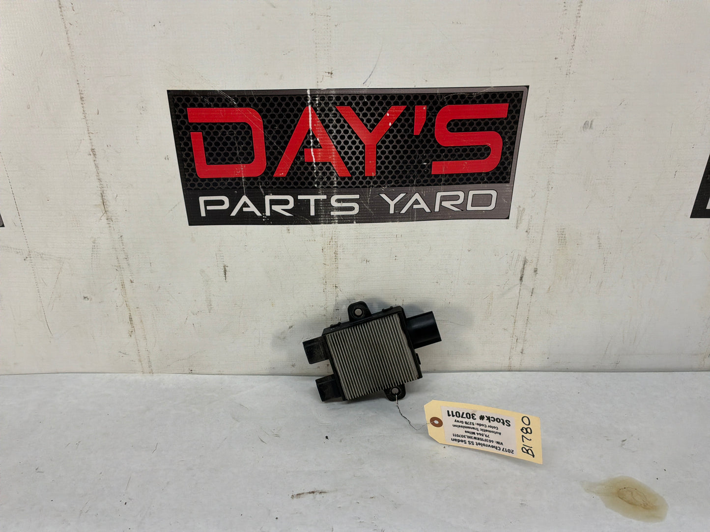 2017 Chevy SS Sedan Radiator Cooling Fan Motor Module OEM