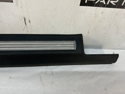 Front rh trim - Day's Parts Yard