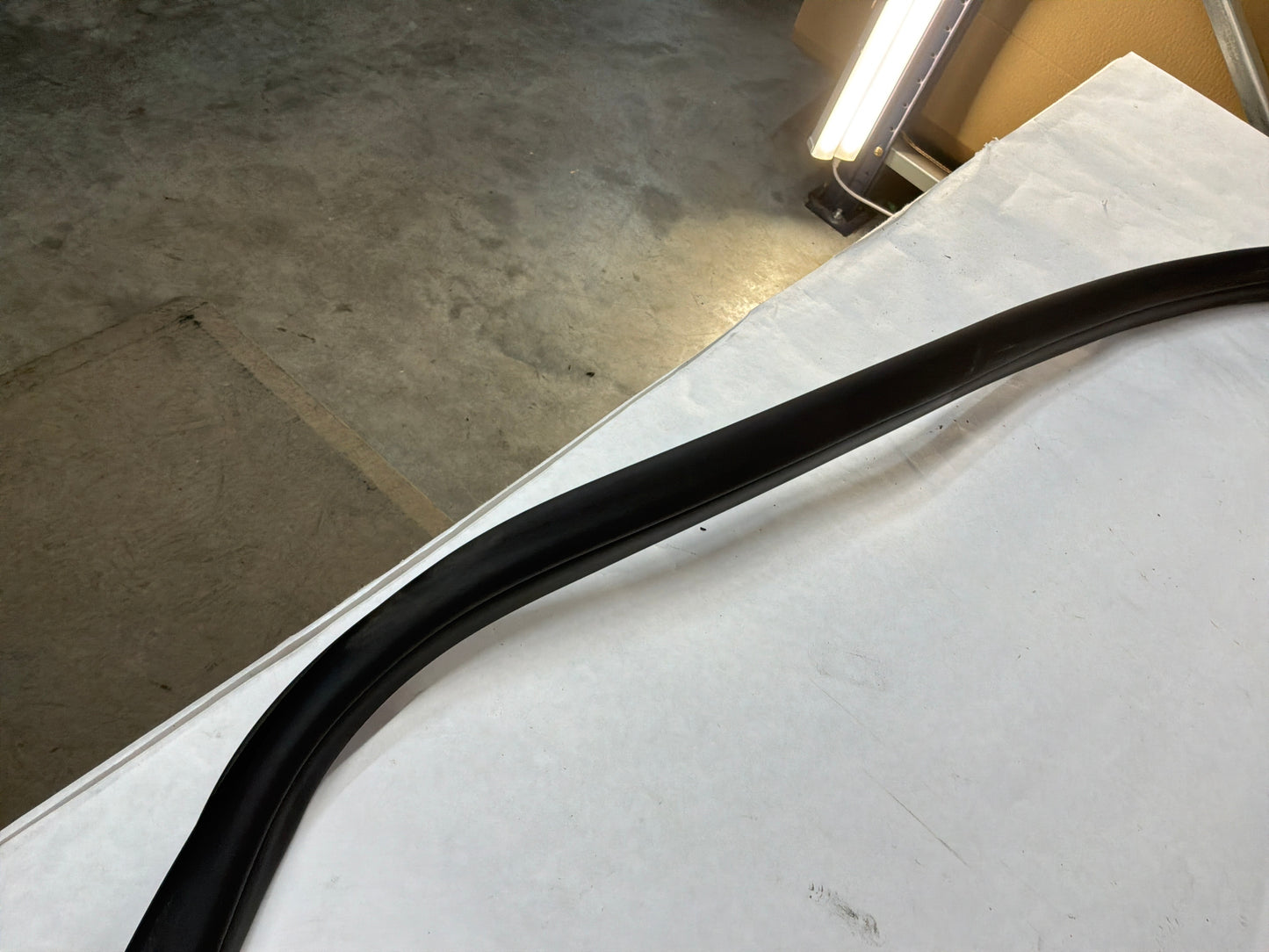 2011 Chevy Caprice PPV RH Passenger Rear Door Weather Strip Rubber Seal OEM