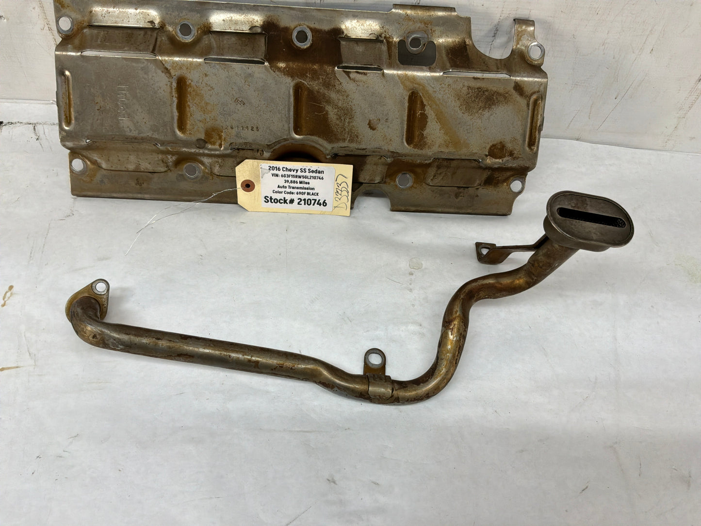 Widget tray and pick up tube - Day's Parts Yard