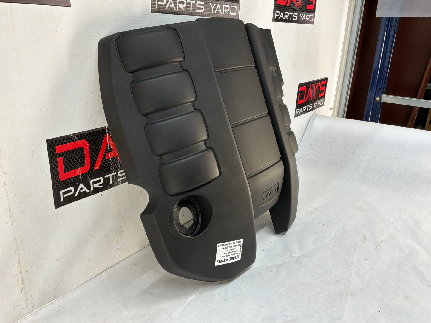 2017 Chevy SS Sedan Engine Motor Intake Manifold Coils Cover OEM
