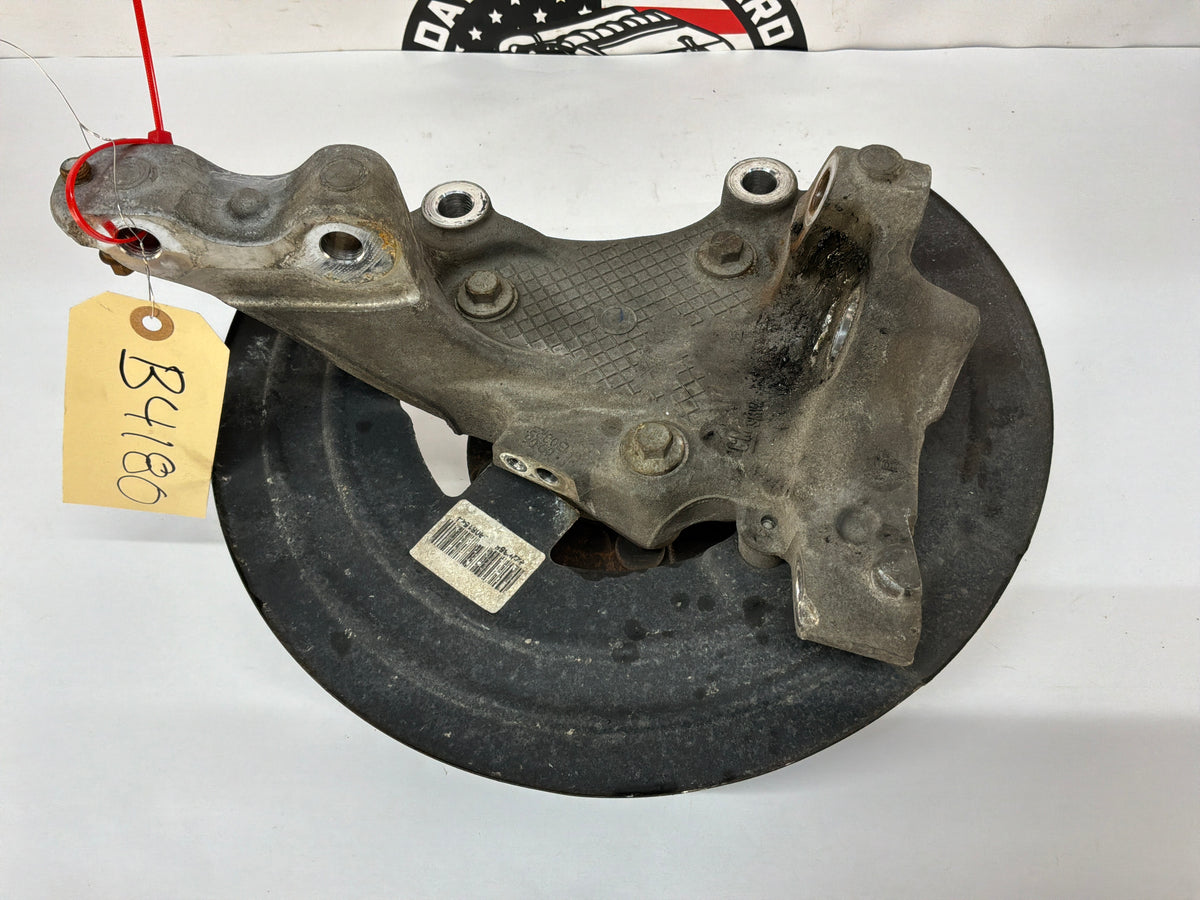 2014 Chevy SS Sedan RH Passenger Front Suspension Spindle Knuckle Hub Assembly OEM
