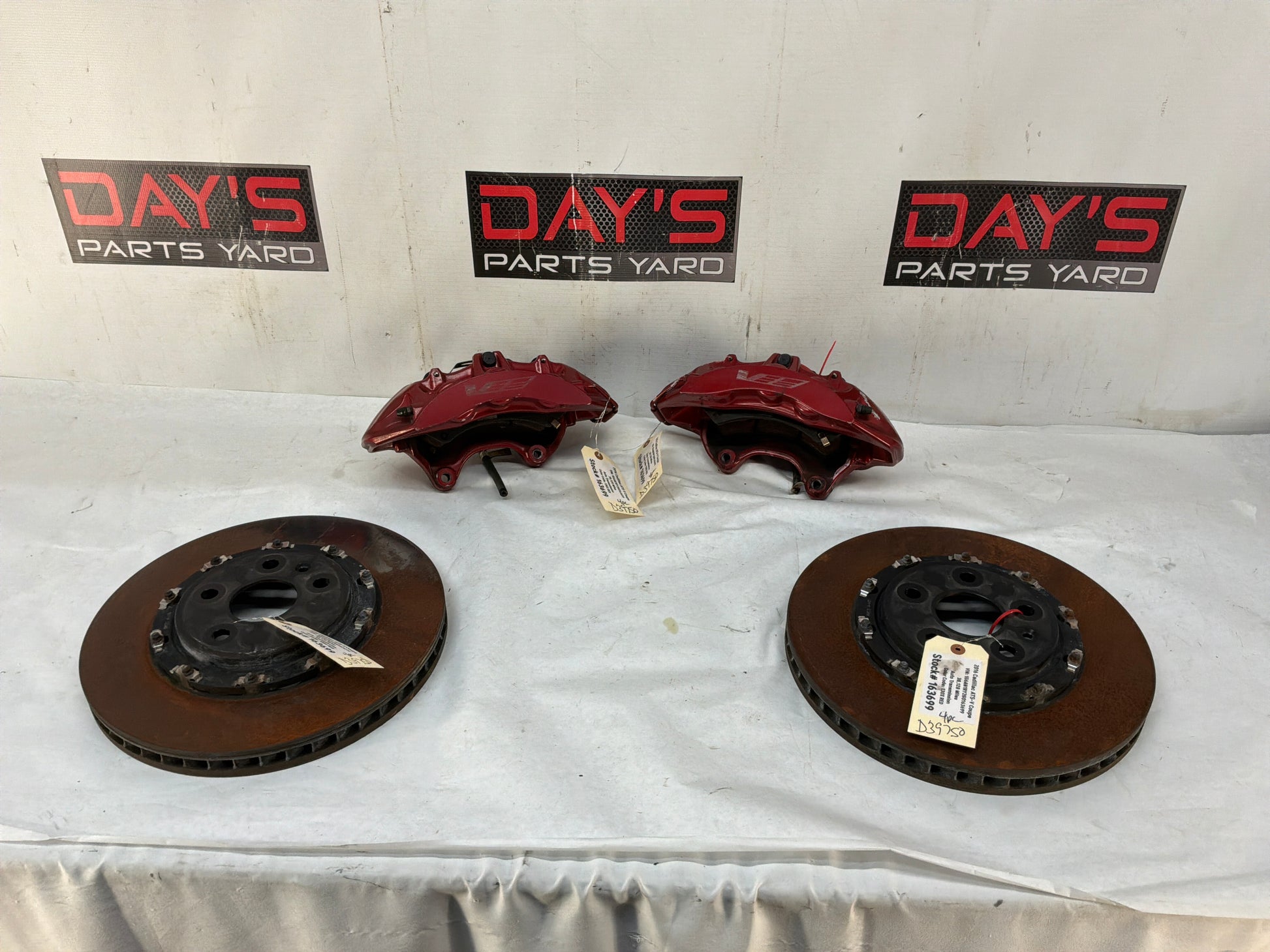 Front calipers w rotors - Day's Parts Yard