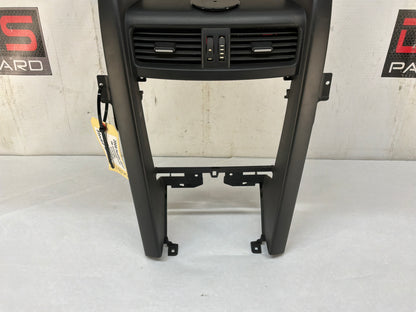 2008 Pontiac G8 GT Center Dash Radio Bezel Trim Molding Panel Speaker Grille OEM