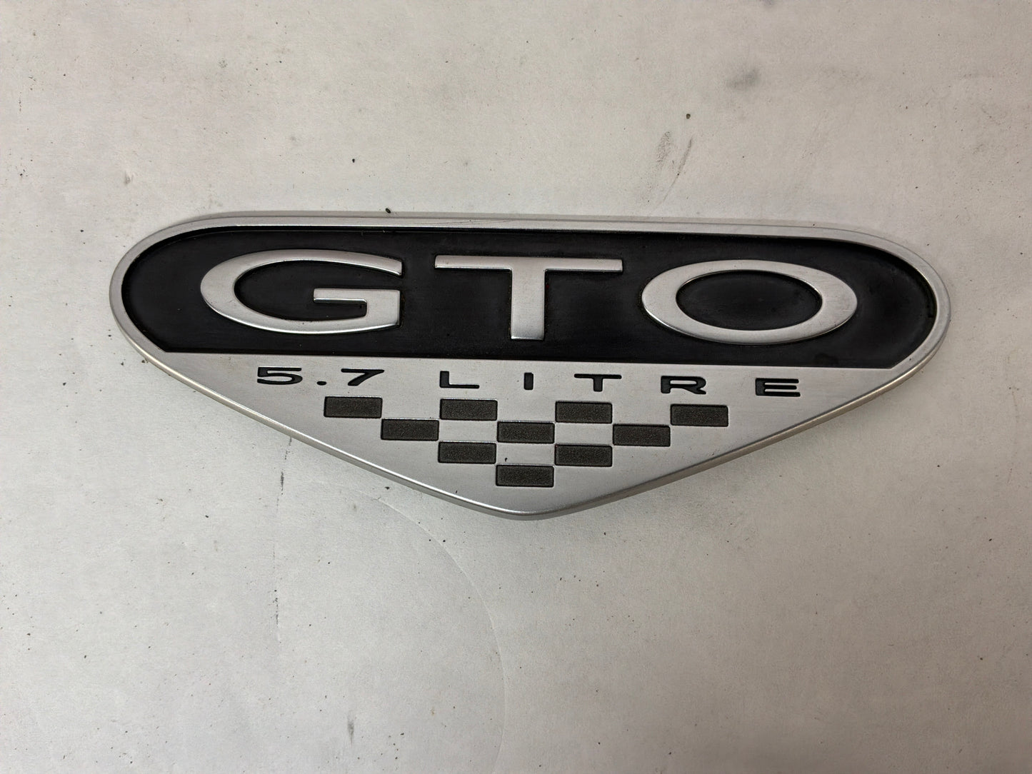 2004 Pontiac GTO Fender Badge Emblem OEM