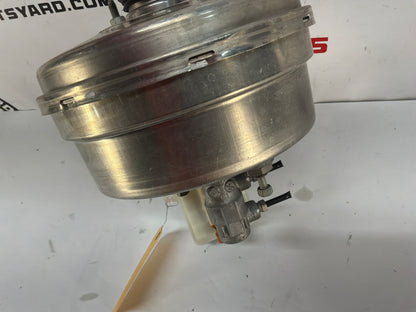 2016 Chevy SS Sedan Brake Booster Master Cylinder and Reservoir OEM