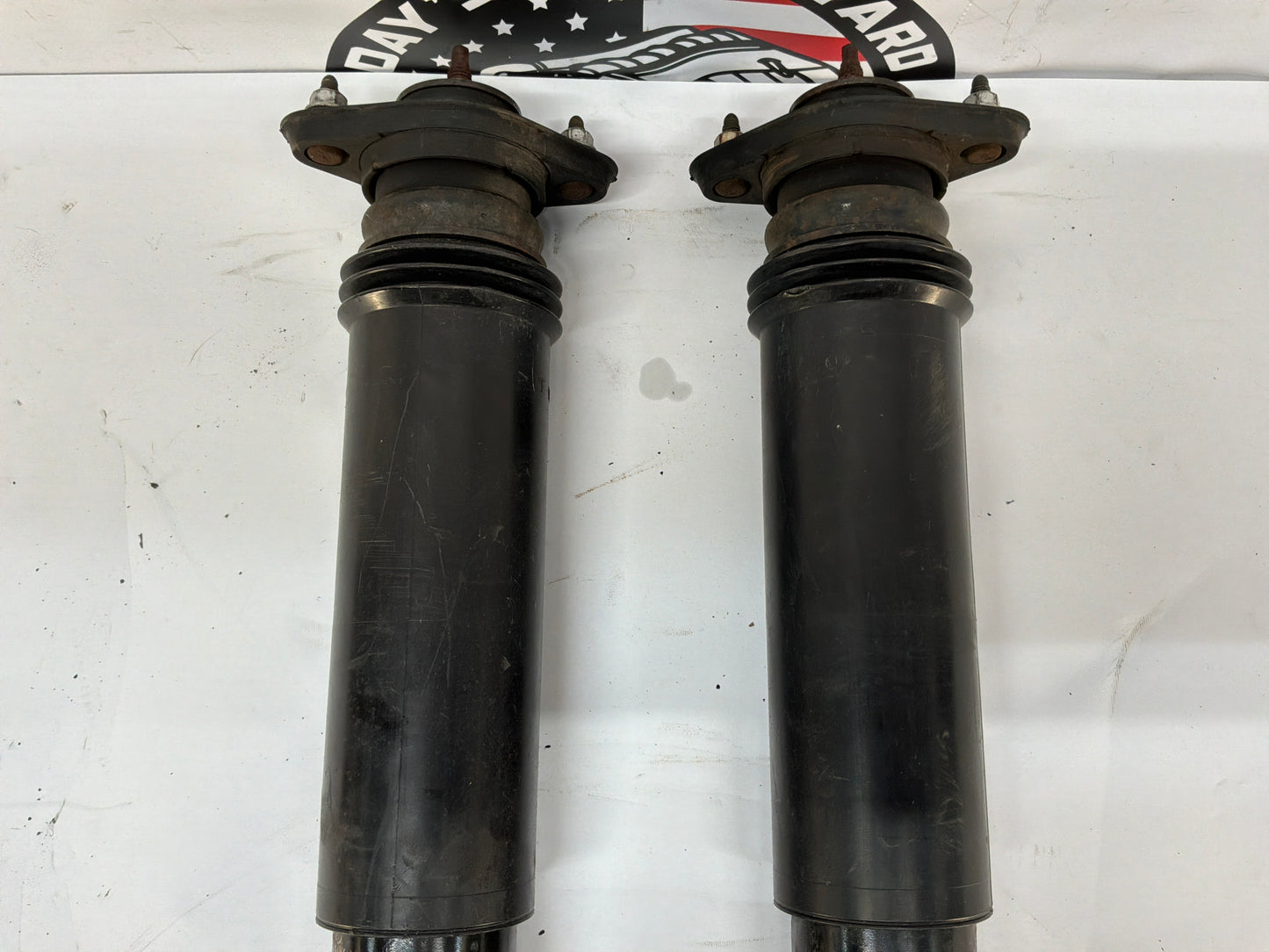 2006 Cadillac CTS-V RH & LH Rear Shock Absorber w/ Upper Mount OEM