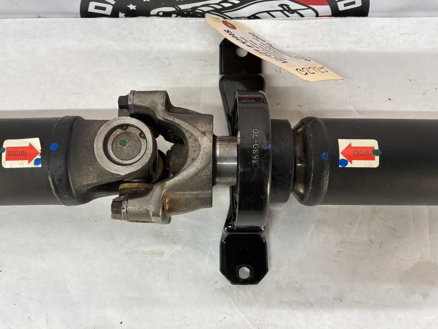 2005 Pontiac GTO Drive Propeller Shaft Driveshaft OEM