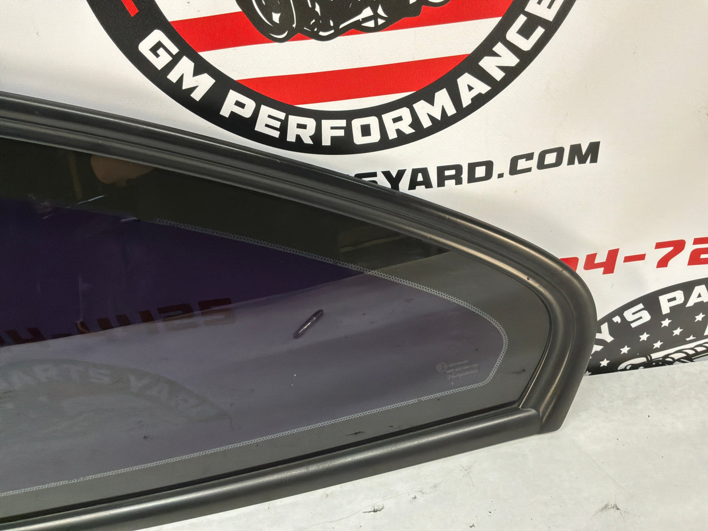 2005 Pontiac GTO LH Driver Rear Quarter Window Glass OEM