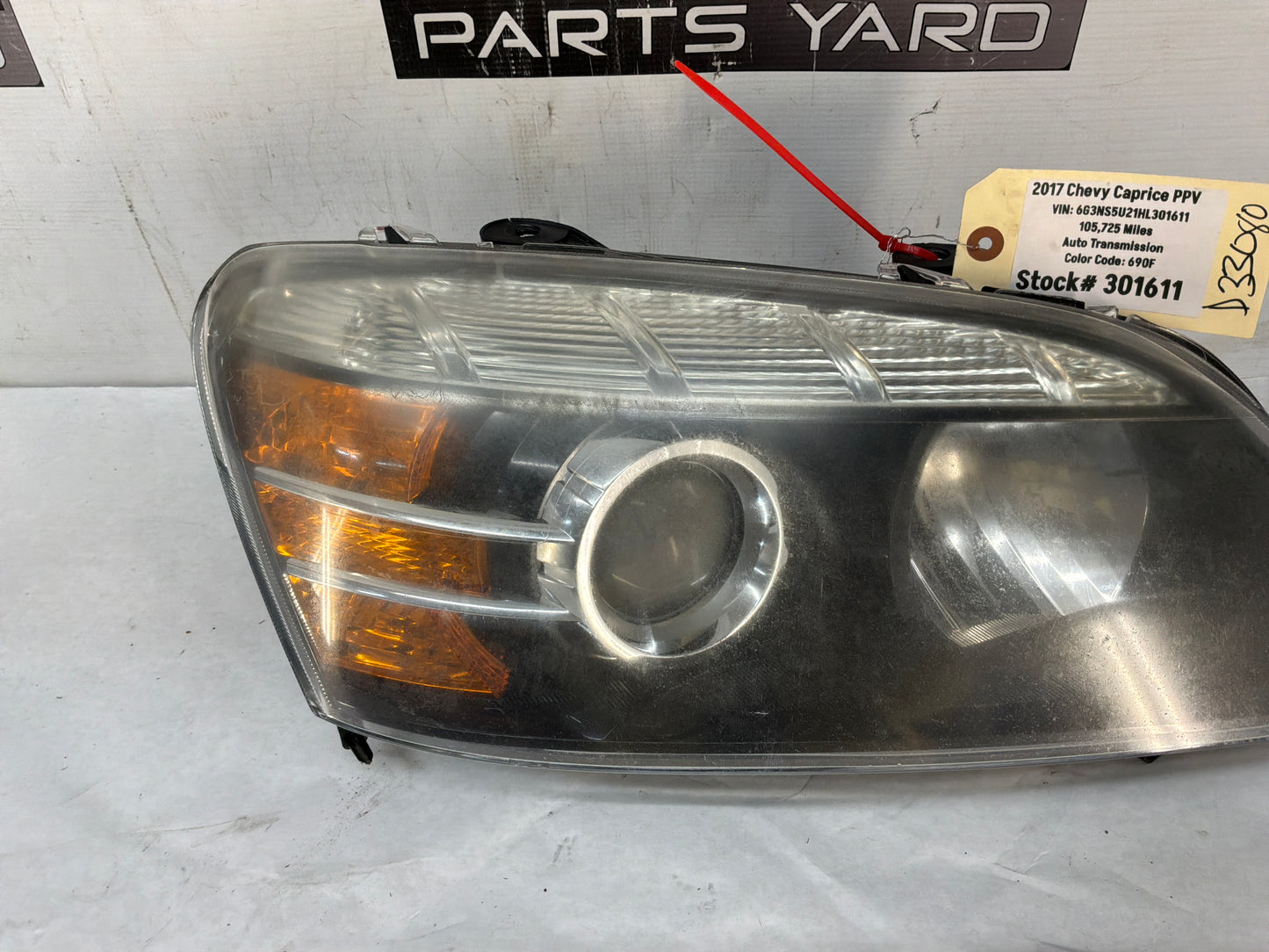 Headlight - Day's Parts Yard