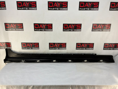 2008 Pontiac G8 GT RH Passenger Rocker Molding Side Skirt Panel Trim Black OEM