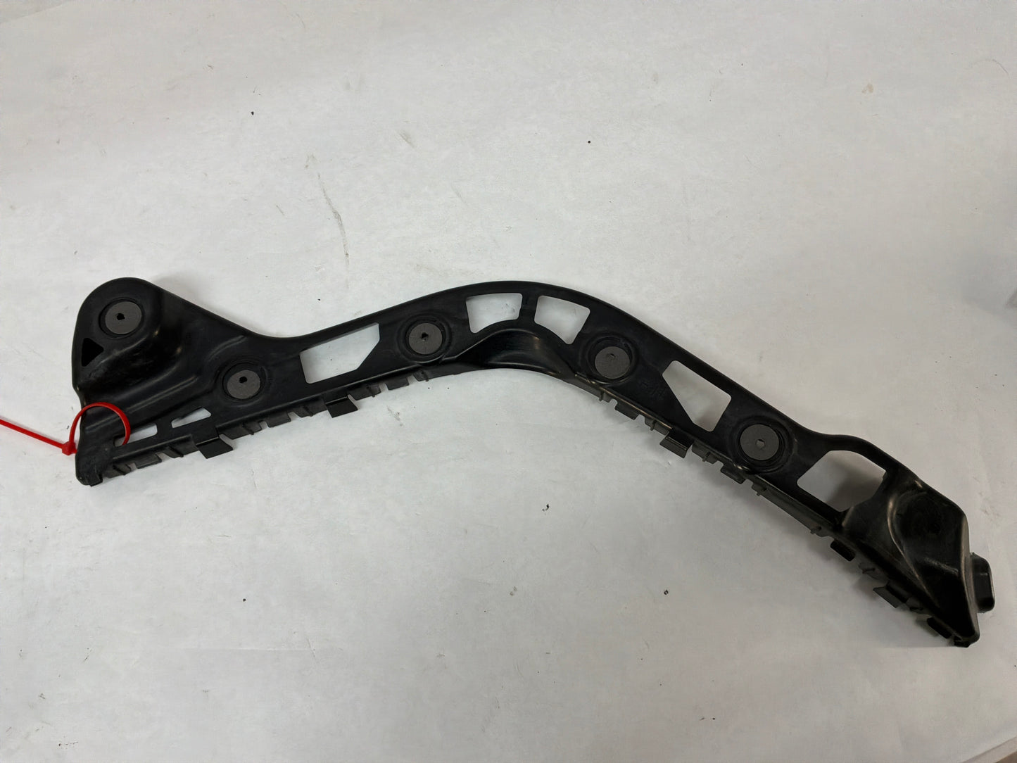 2017 Chevy SS Sedan Rear Bumper Support Brackets Braces Mounts RH & LH OEM