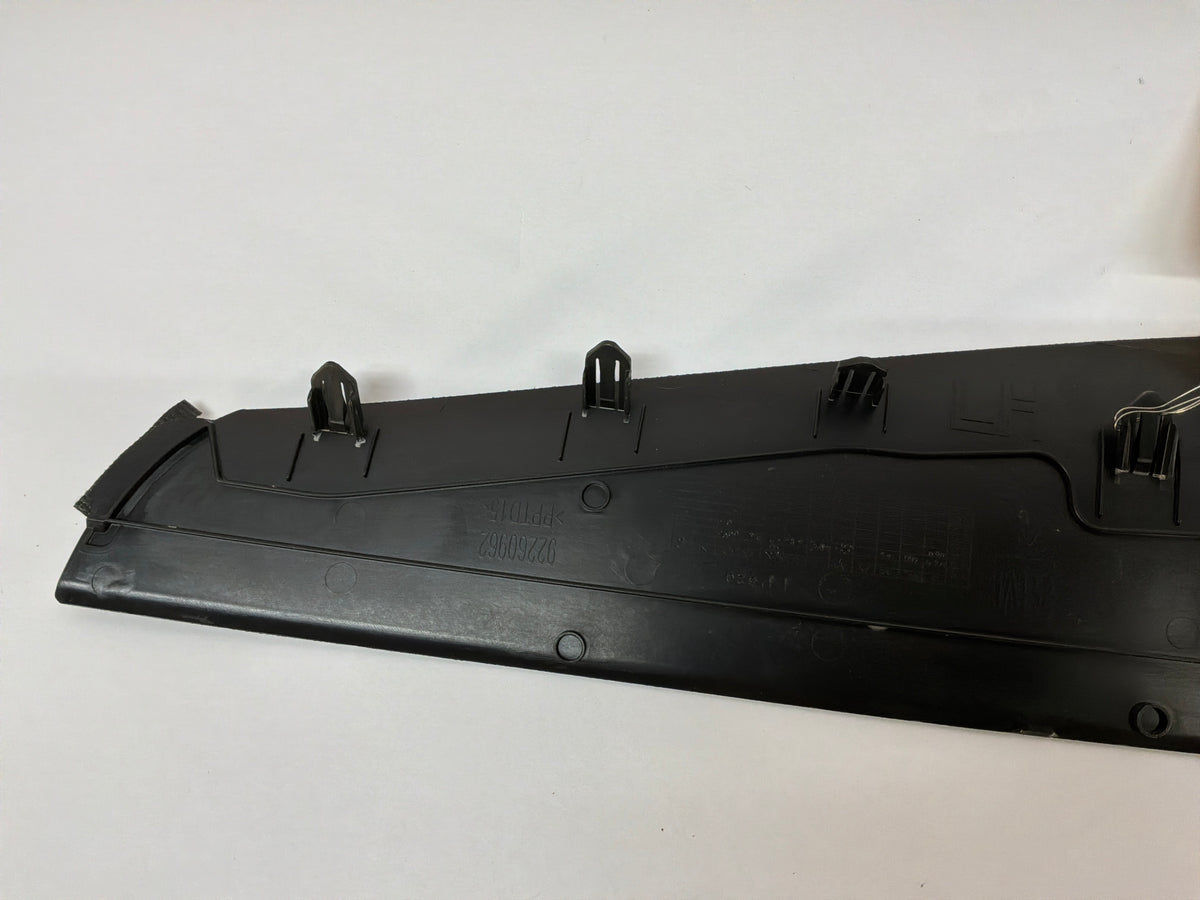 THIS GOES WITH A CONSOLE Console trim - Day's Parts Yard