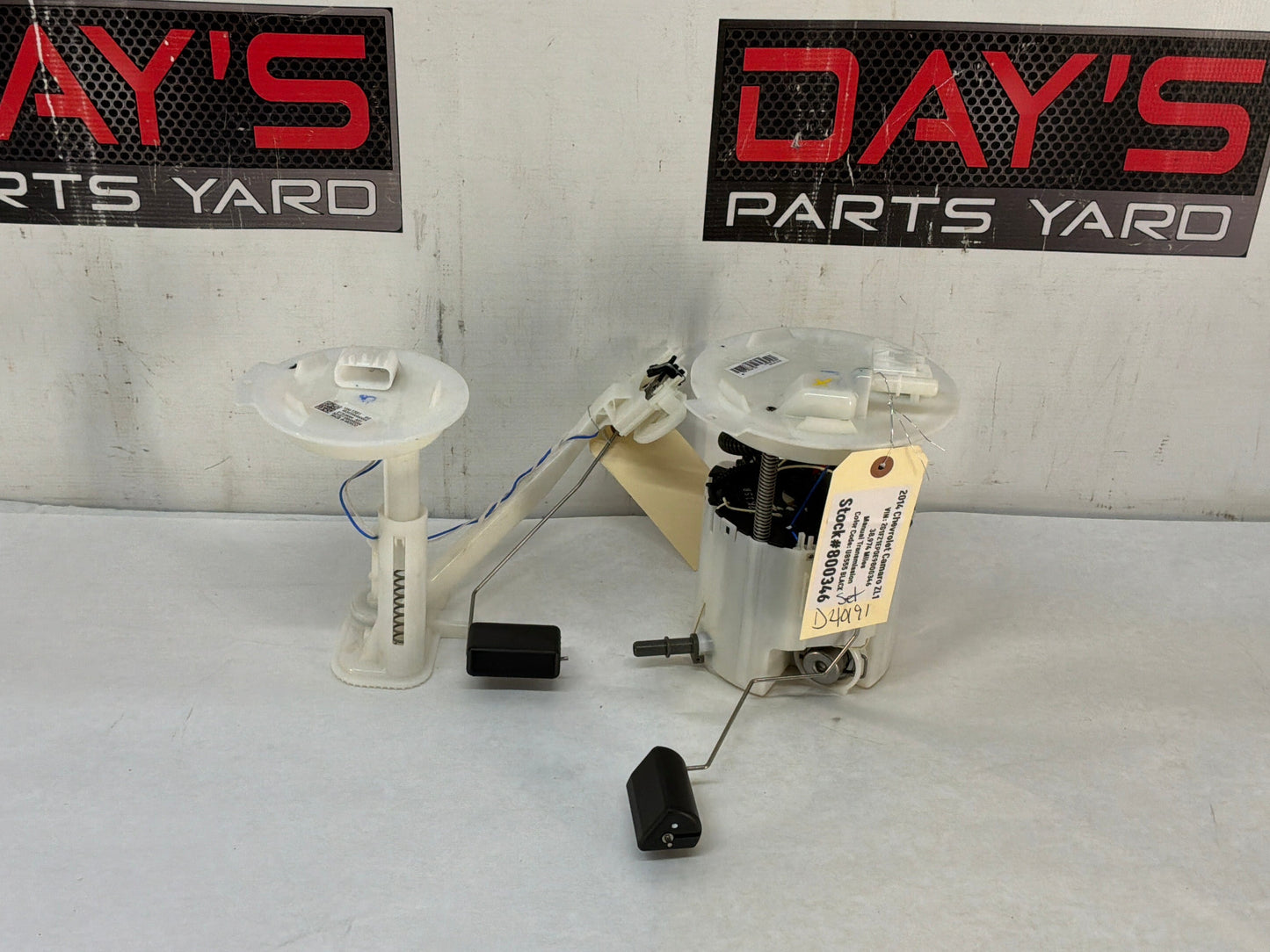 2014 Chevy Camaro ZL1 Gas Fuel Pump Level Sending Unit Assembly OEM