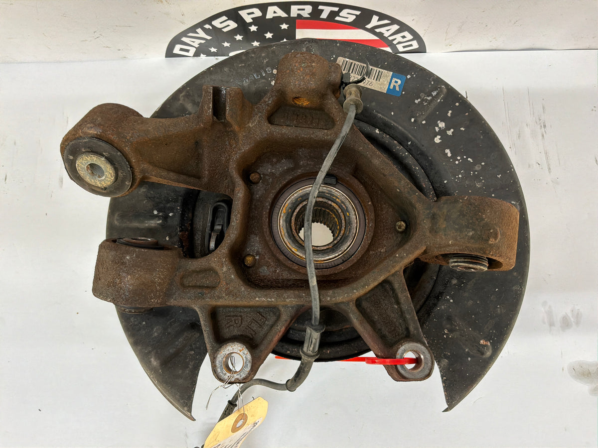 2014 Chevy Caprice PPV RH Passenger Rear Suspension Spindle Hub Knuckle Assembly OEM