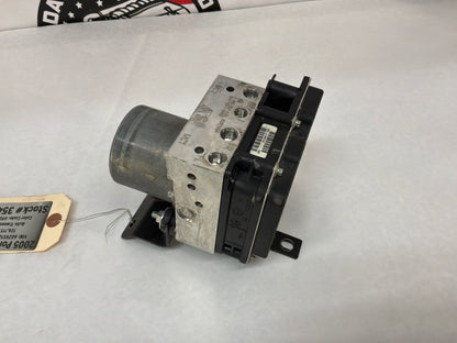 2005 Pontiac GTO ABS Anti Lock Brake Control Module Valve OEM
