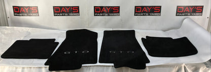 2004 Pontiac GTO Lloyds Embroidered Front and Rear Floor Mats OEM