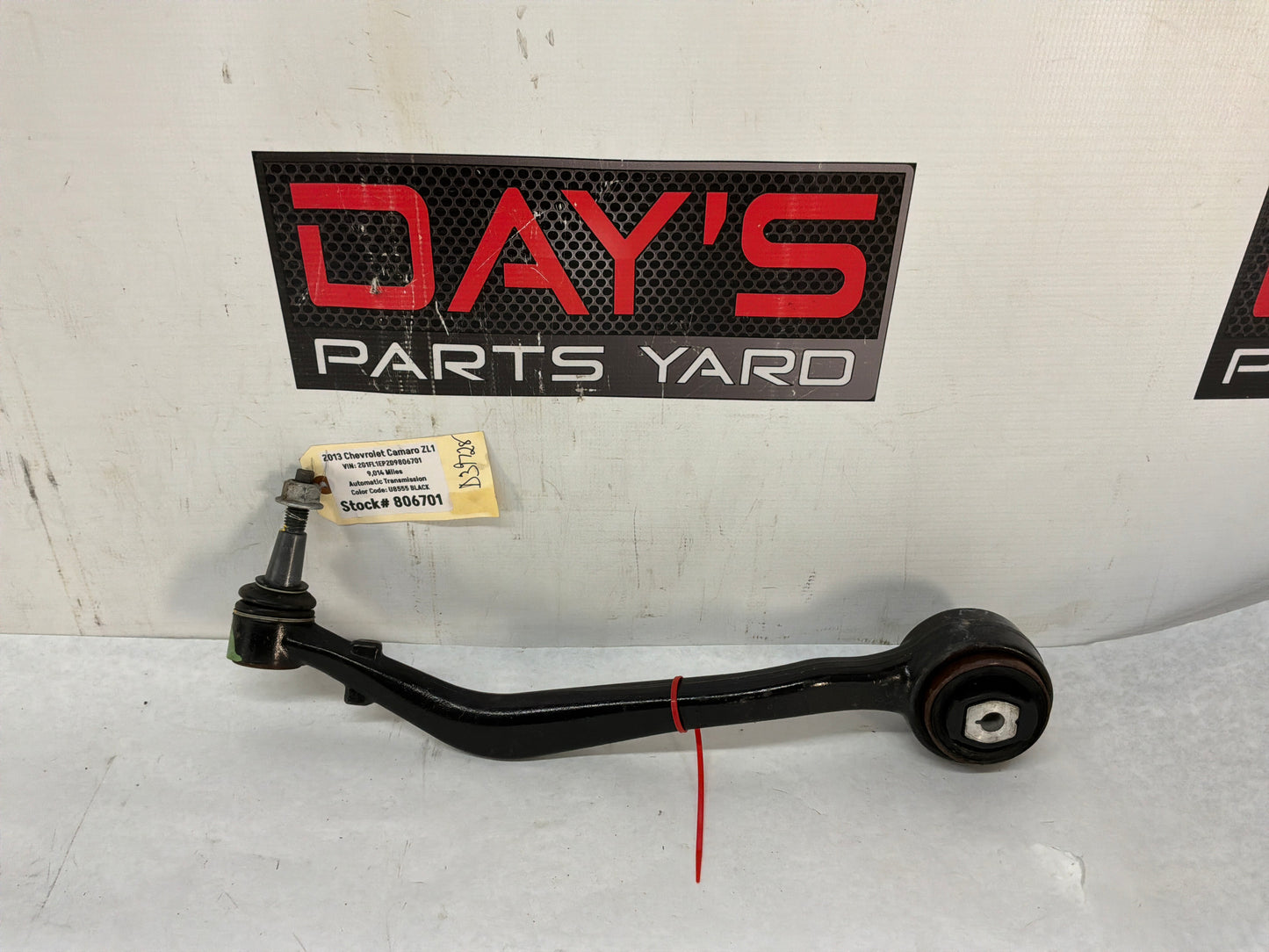 Rh control arm - Day's Parts Yard