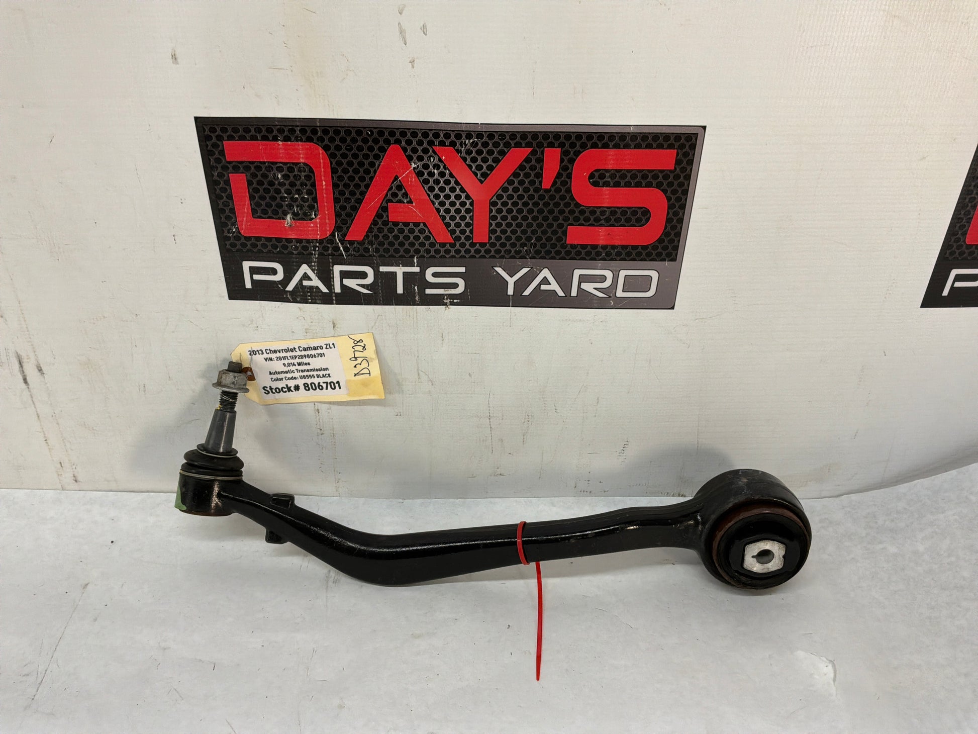 Rh control arm - Day's Parts Yard