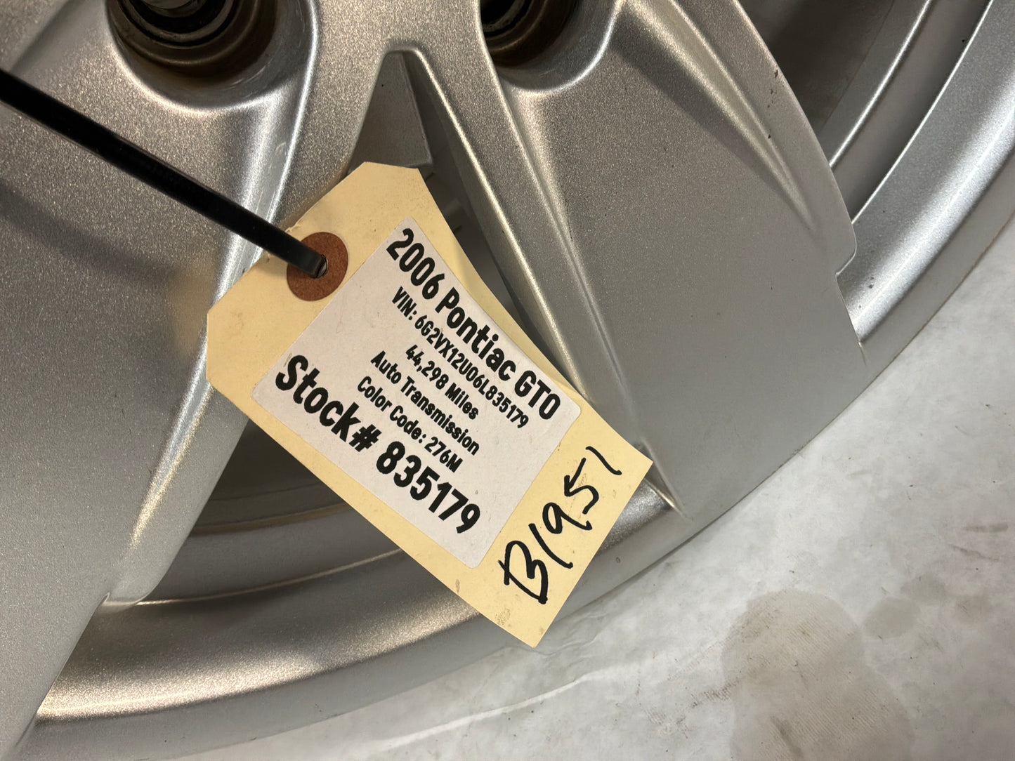 2006 Pontiac GTO Factory OEM Wheel 17X8