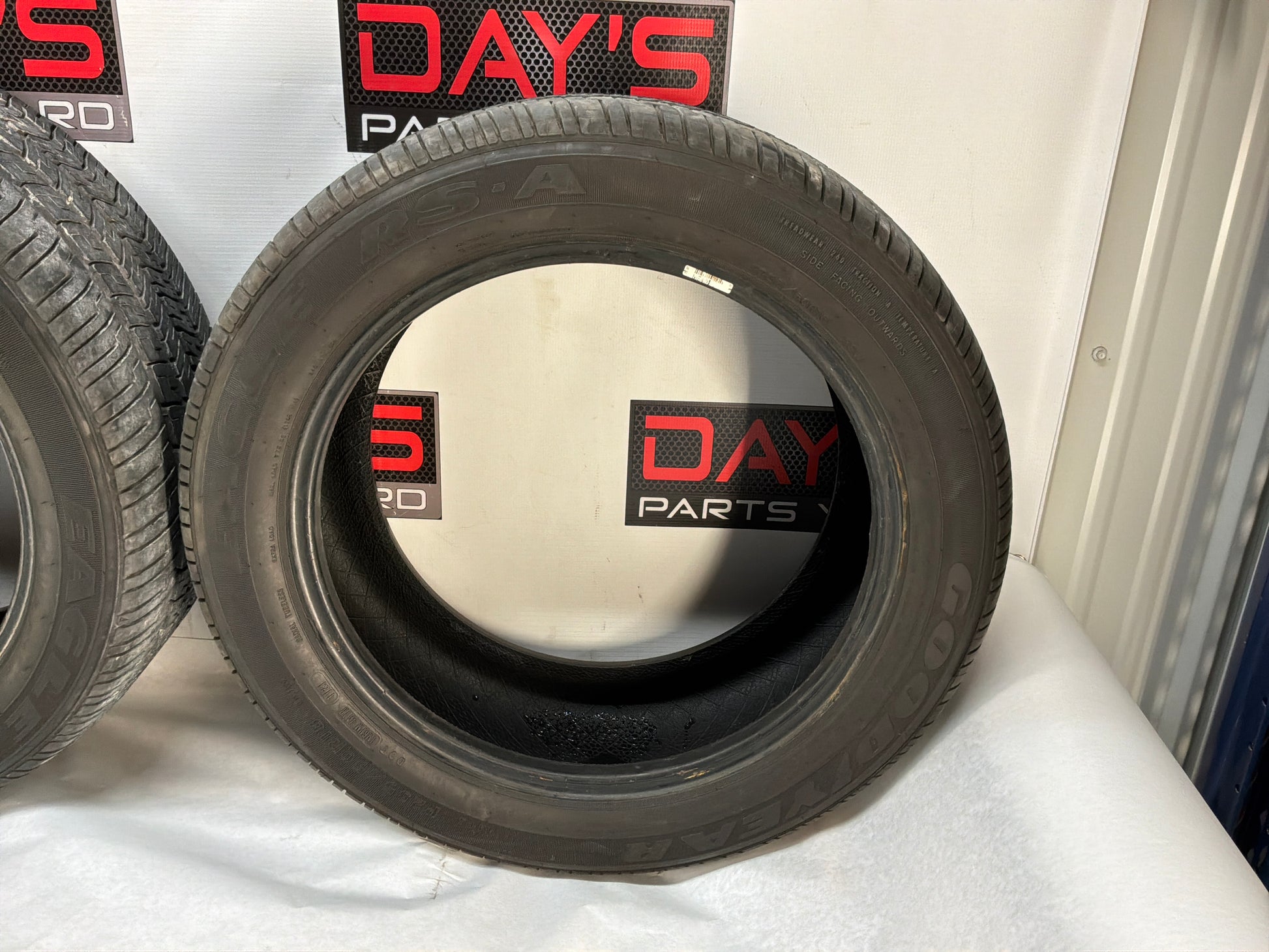 Tire set - Day's Parts Yard
