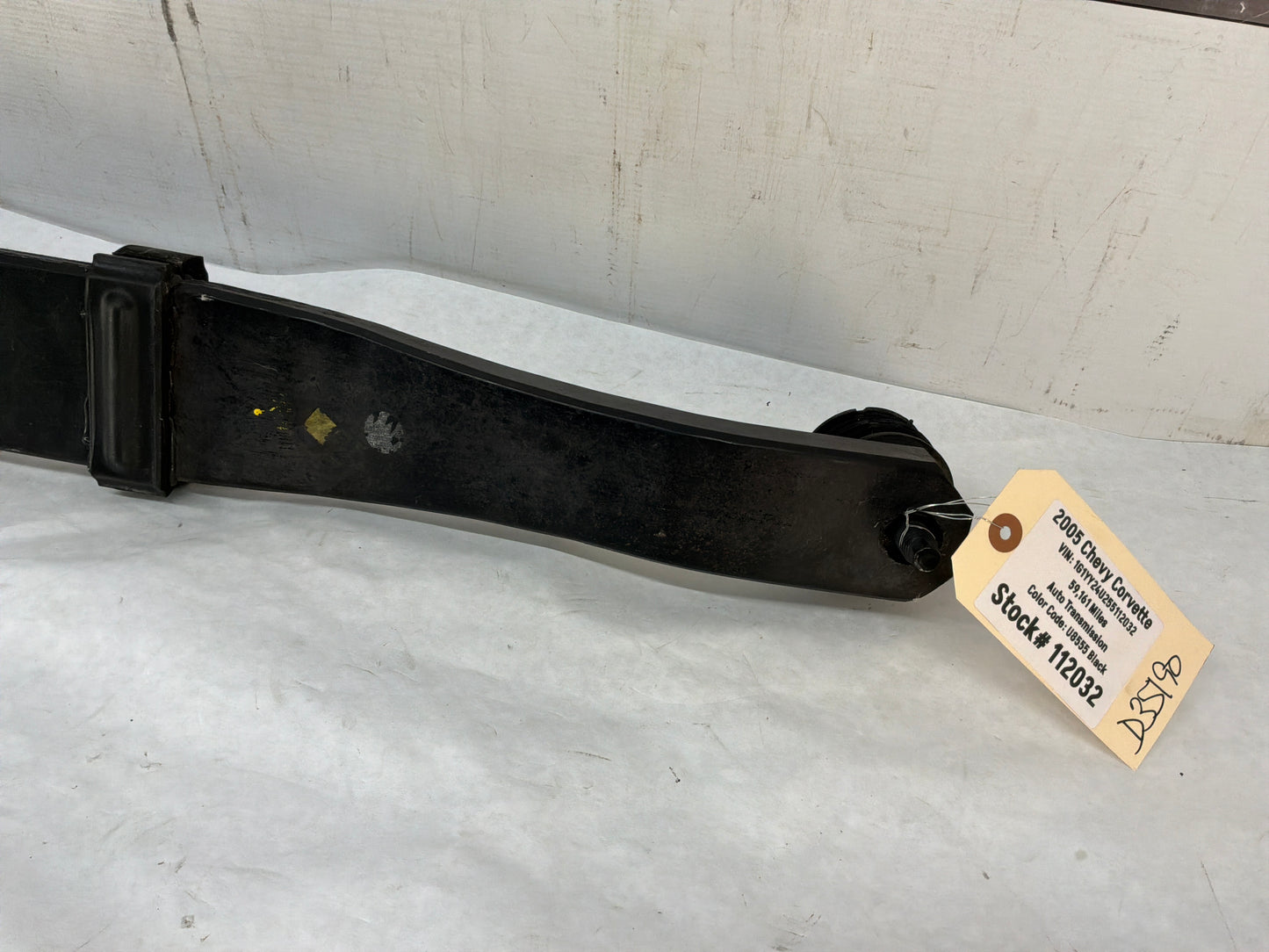 2005 Chevy C6 Corvette Rear Suspension Leaf Spring OEM - Day's Parts Yard