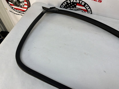 1999 Pontiac Firebird Trans Am Formula WS6 RH Passenger Door T-Top Weather Strip Rubber Seal OEM