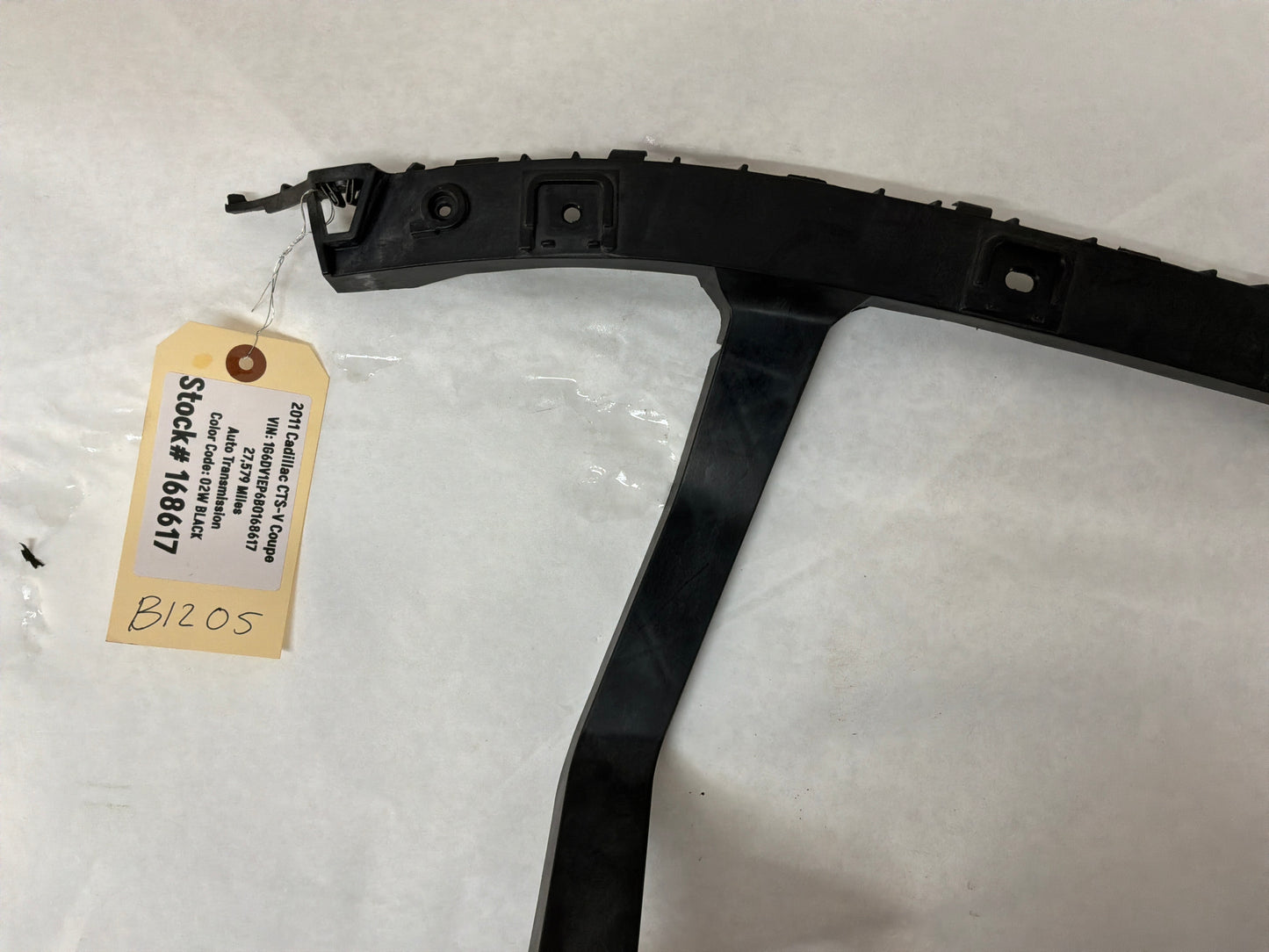 2011 Cadillac CTS-V Coupe RH Passenger Rear Bumper Bracket Support Guide OEM
