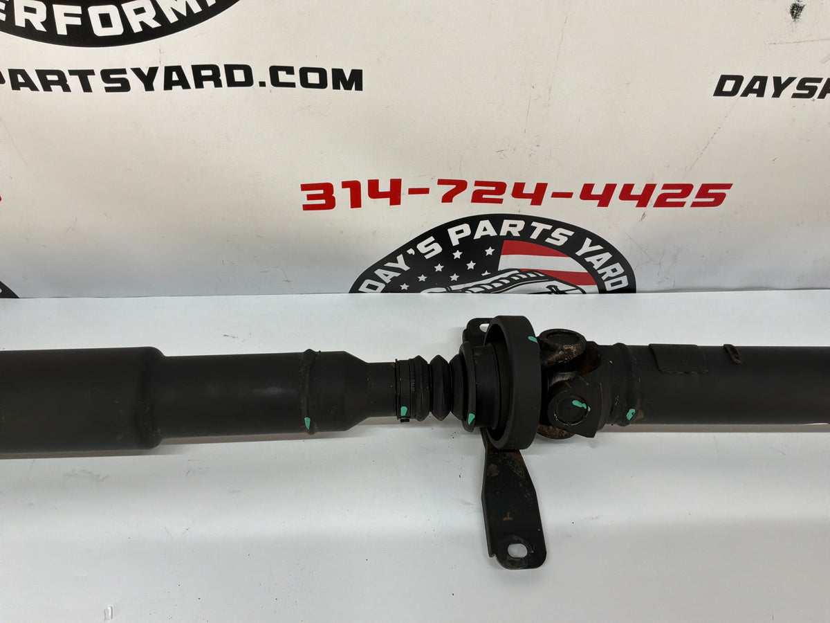 2008 Pontiac G8 GT Automatic Driveshaft Drive Shaft Propeller OEM