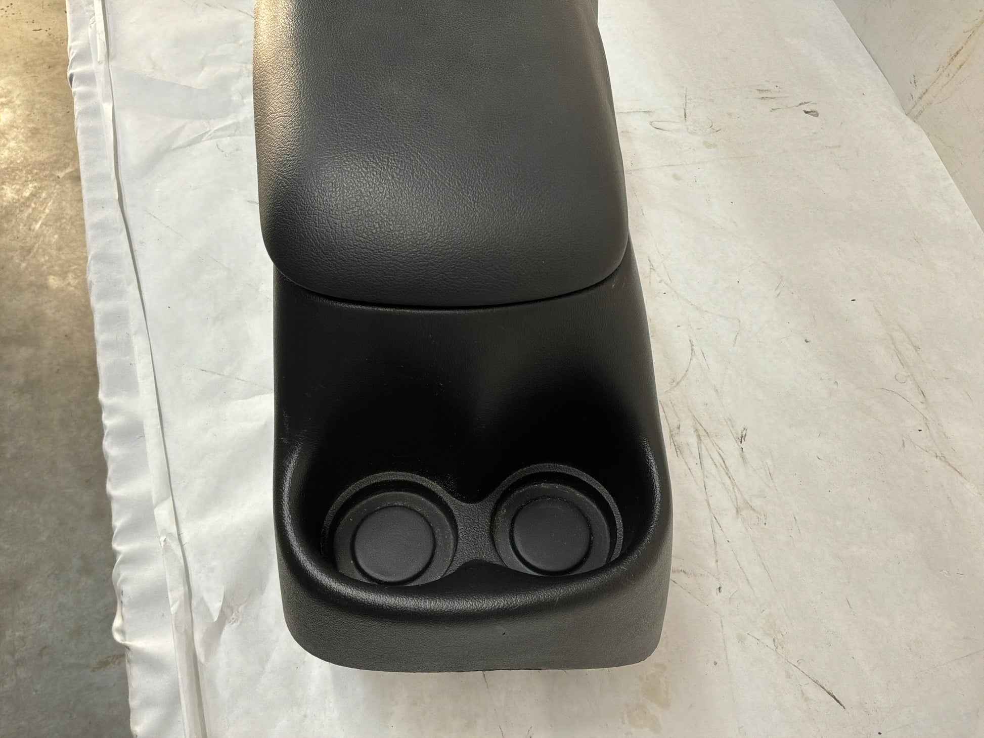 Center console - Day's Parts Yard