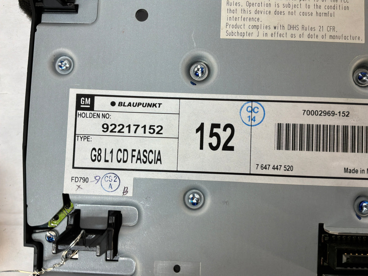 2008 Pontiac G8 Base Blaupunkt AM FM Radio CD Player Climate Control Face Plate OEM