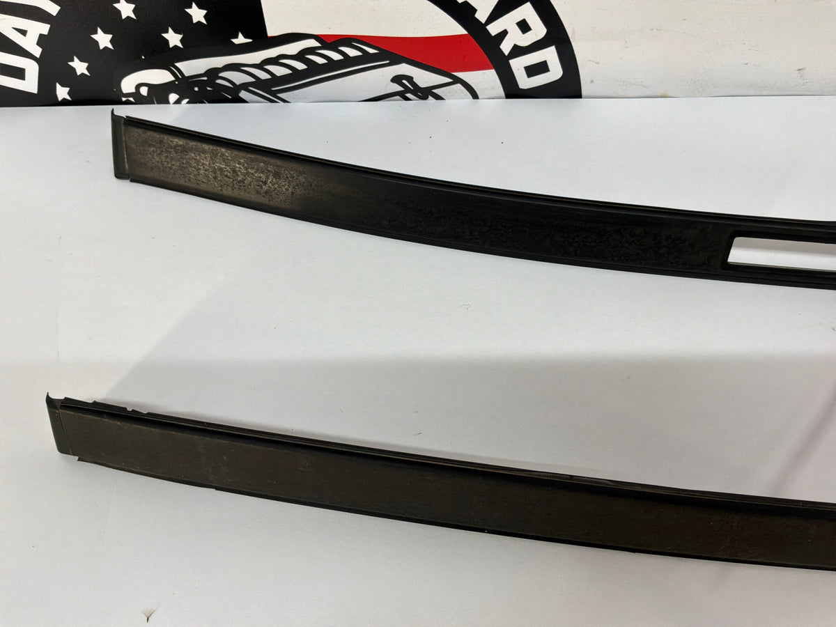 2017 Chevy SS Sedan Roof Top Trim Finish Panel Moldings RH & LH OEM