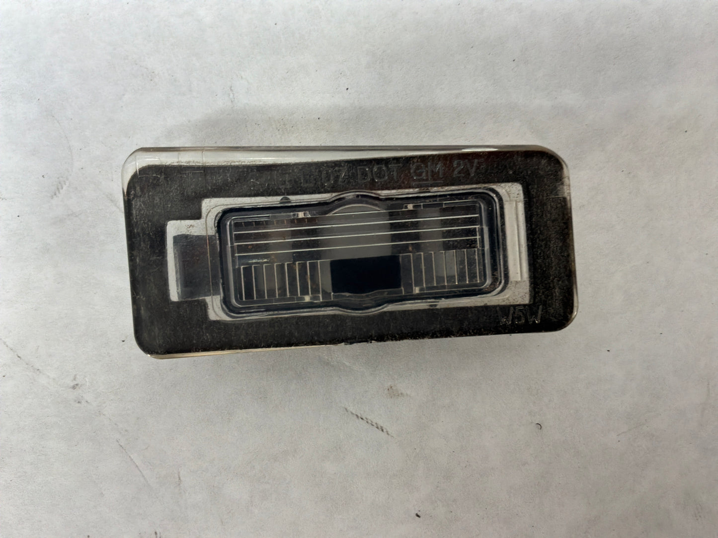 2008 Pontiac G8 GT Trunk Deck Lid License Plate Tag Lights Lamps Housings OEM