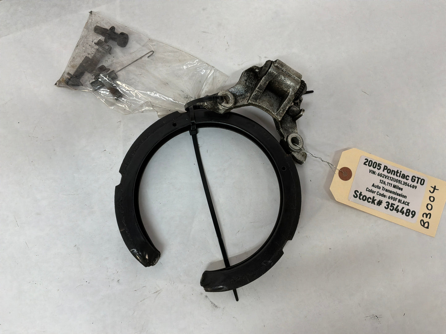 2005 Pontiac GTO LH Driver Rear Emergency E Parking Brake Shoe Adjuster & Hardware OEM
