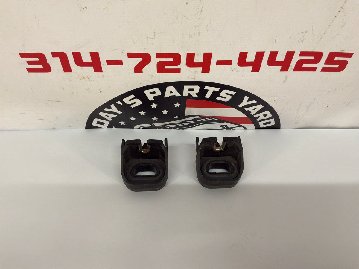 2017 Chevy SS Sedan RH & LH Upper Radiator Bracket Mounts Bushings OEM