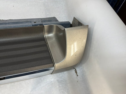 2002 Cadillac Escalade EXT LH Driver Running Board OEM